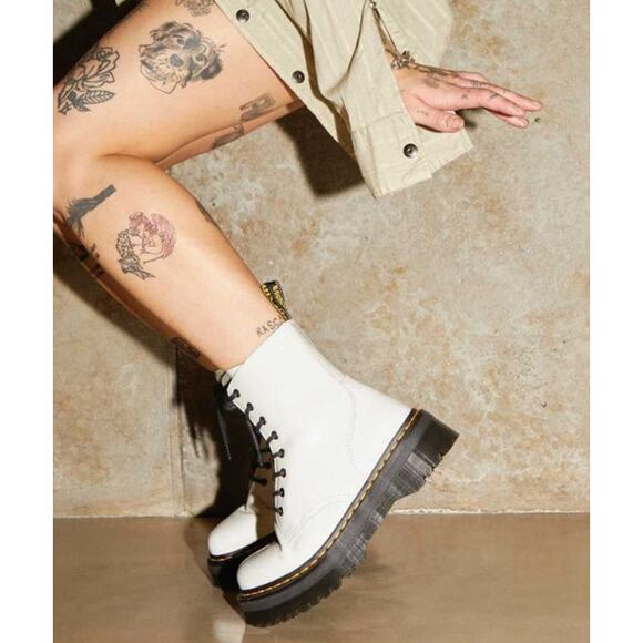 Dr. Martens Docs Jadon Platform Boots Smooth White Leather Size 6 Lightly Worn - Picture 2 of 13